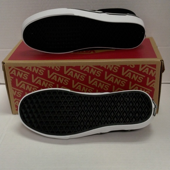 Vans Slip on Black Checkered - Picture 3 of 6